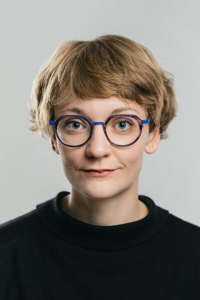 (Czech) Anna Prstková